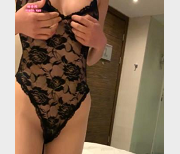 已婚少女《雪玲儿》黑丝专属订制