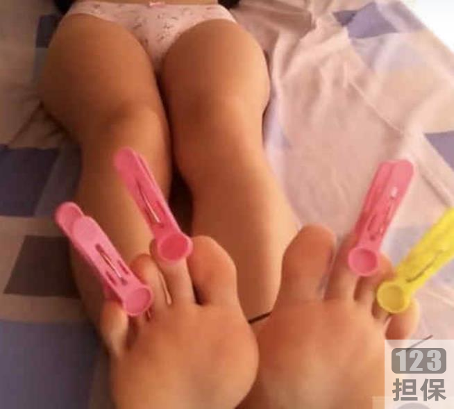 twitter深圳大学校花《龚倩莹》电报群散播视频