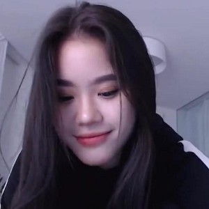 《li_chang》东南亚美女高颜值超可爱清纯可人