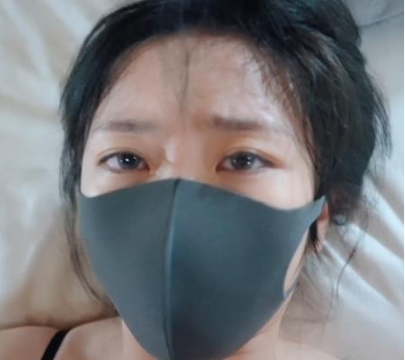 p站火爆全网的顶流女神（玩偶姐姐）的身材与美貌绝对无可挑剔[4V-4.15G]