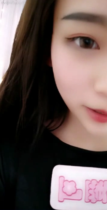 《欣欣主播合集》:sifangtv可爱主播,可盐可甜,一次拥有!