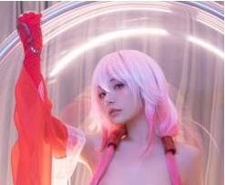 网红少女喵小吉的高颜值罪恶王冠爆机商品