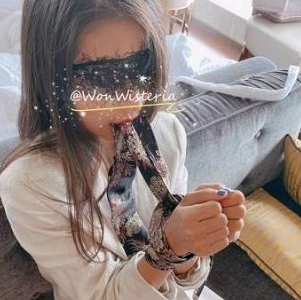 推S级身材反差女神，Wisteriawon，三人游，表里不一，心跳