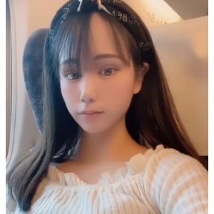 商品高铁美女展示精选漂亮馒头翘挺1.2G/3V度盘