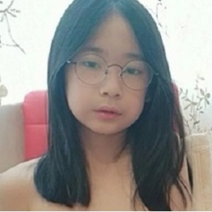 已婚嫩妻街头直击，只要有钞票什么都行，1V1.73G百度云