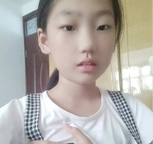 已婚嫩妻街头直击，只要有钞票什么都行，1V1.73G百度云