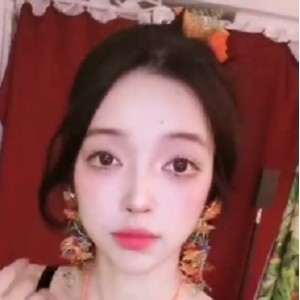 徐珺大哥系列套图及视频，51v+600多人游，3.02g，百度盘