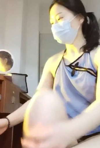 《粉色小骚包紫薇直播表演,3场3V5.9G,限时免费下载!》