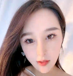 精选尤物初次拍摄1V四人游视频,大小702MB,百度盘下载