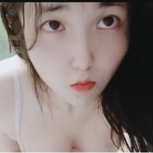 超严重X瘾症！可爱小妹xiaoe自拍私发福利，52个视频9.2G，金钱加持，脸打码，X瘾者必看！