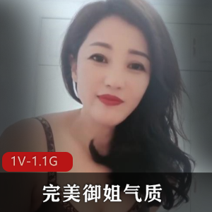 风情万种的御姐主播小雅,完美身材高颜值,直播嬉戏成熟多肉