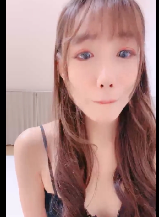 顶级尤物反差女神阿里嘎多，20小时无屏障进入！