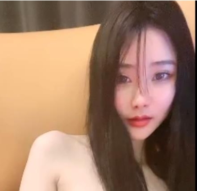 终极女神18V10G美女