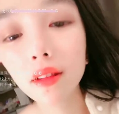 性感女神烈焰红唇裤裤，翘臀多毛骚bi百度盘