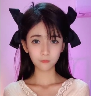 网红狗头妹子：高颜值作品合集，多重风格视频尽显魅力
