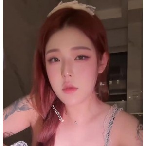 露脸小姐姐TS自拍总时长26分钟！高能预警，粉丝狂热，颜值超百分之90！