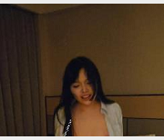 推特网红六花S货自拍视频大放送，23V-1.7G超震撼！