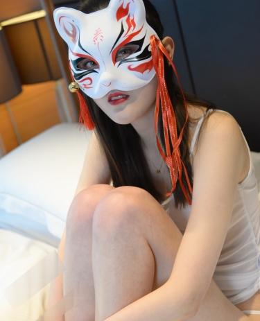 顶级重磅女神火爆PANS新品，人气狐狸绝品，粉嫩太精选，全程无尿点B无敌嫩！