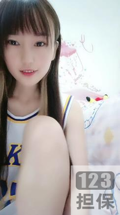 吃货旺财快扪人气主播的私拍大合集：17.9G资源，让你看到她的全部！