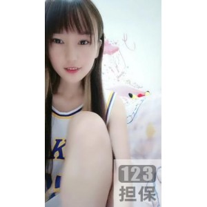 吃货旺财快扪人气主播的私拍大合集：17.9G资源，让你看到她的全部！