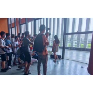 小尤奈女神资源合集，1.3G私拍视频+个人信息，绅士必备