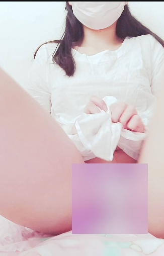 绝版粉嫩浮力姬铃铛VIP定制高清特写视频合集27V-990MB