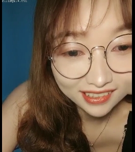 小苏苏妲己互动邻居直播作品集，总计2.64G