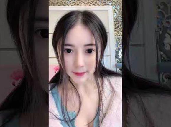 颜值女神于欣柔：浮力精选视频合集，高颜值大球馒头鲍一网打尽！