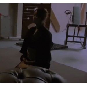 指教胀娆：奴印文化精选身材反差妹子，下雪圣水人体蜈蚣51V+1.24G