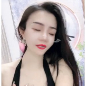 美腿女神鱼鱼腿与妞的爆撩[V4+3.5G]，百度盘下载，解压密码安全第一