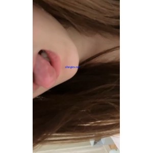 超粉嫩人间尤物苏苏一对一视频1V+120MB百度盘