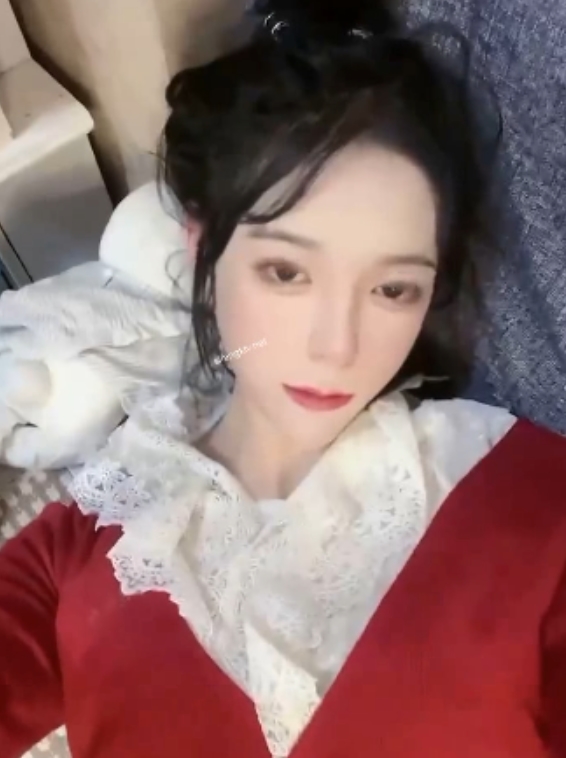 TS美人妖网红甄选61.4g:百度、ED2K热播,几百V收藏量惊人