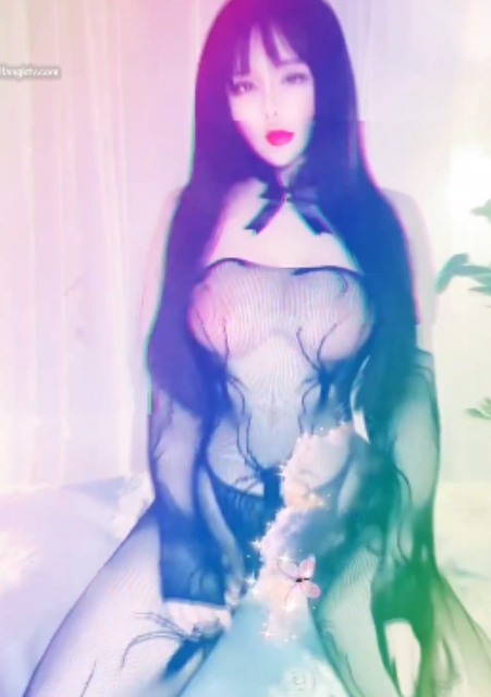 快手女神露露年度大合集：128V13.7G视频骚丝摇摆百度云下载