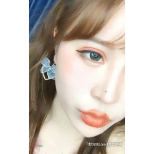 《超美女神猫九清早期特写：自娱自乐表演转绿》