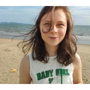 P站神级博主LamaGrey189岁嫩颜视频24V+3.96GB，白人颜值稚嫩，最新资源随时更新