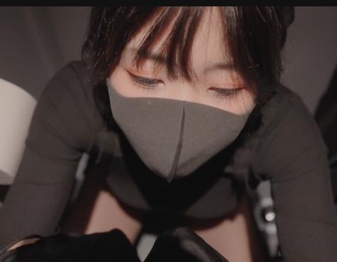 《玩偶姐姐：爱在夏威夷》40分钟自拍视频，1.7G原装舌头嘴嘴展示