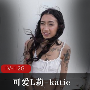 黑佬合作欧美小妹自拍作品,棒棒糖般可爱,观看1V-1.2G视频