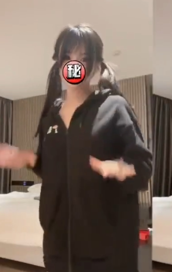 NV热舞合集：14.7g视频百度盘下载，手机解压分享，有效期30天，无需密码