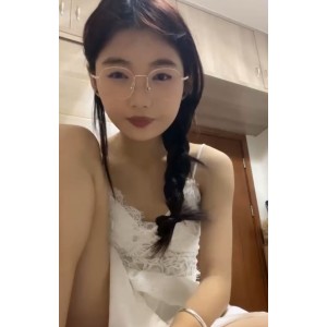 困困兔大学生与小狗直播合集：49v37G百度云，不容错过！