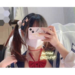 眼镜反差福利姬玉宝涩涩176v15.1g”的视频，以玉宝独特的魅力和精彩的表现，吸引了众多观众的关注和收藏，成为网络上备受瞩目的一部作品。