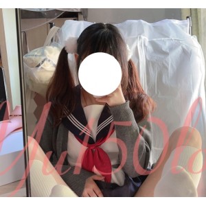 眼镜反差福利姬玉宝涩涩176v15.1g”的视频，以玉宝独特的魅力和精彩的表现，吸引了众多观众的关注和收藏，成为网络上备受瞩目的一部作品。