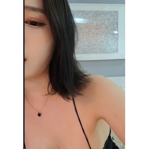 韩国主播律儿，2V14.5G视频收藏，18个视频，45小时生活记录