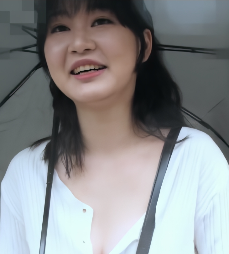 “76v89.7g”视频魏乔安独特魅力引热议，新增1v