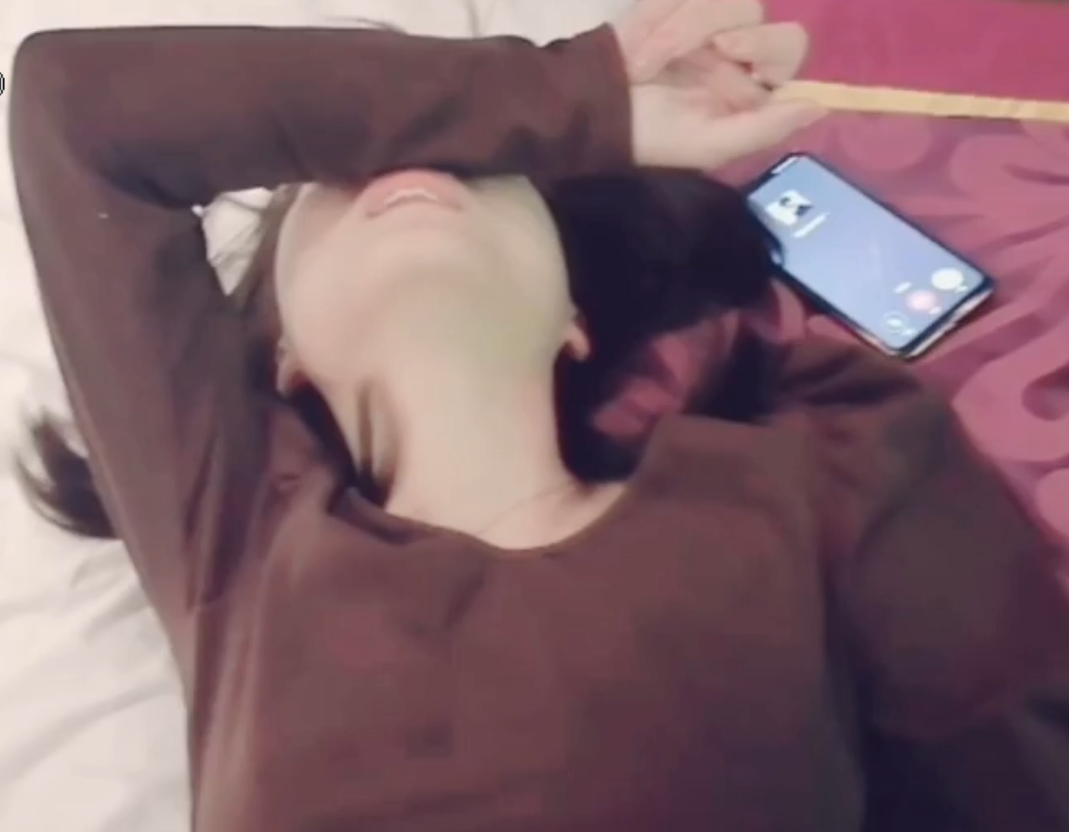 nulixuexi：打电话学习，64个粉丝收藏，115个视频