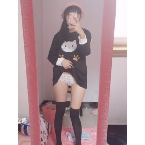 小羊肖恩电摇装扮24位推特小姐姐合影，24G多v多人游百度盘5G分开压缩