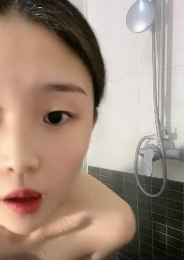 斗鱼宅男圈美女主播私拍合集,技术高超嘴艺惊艳,1V837M视频下载