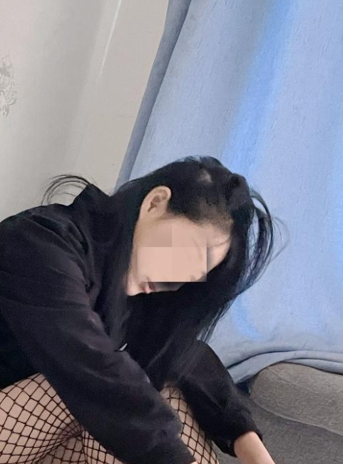 美女邻居：儿子面前的故事，收藏110，9.2g视频