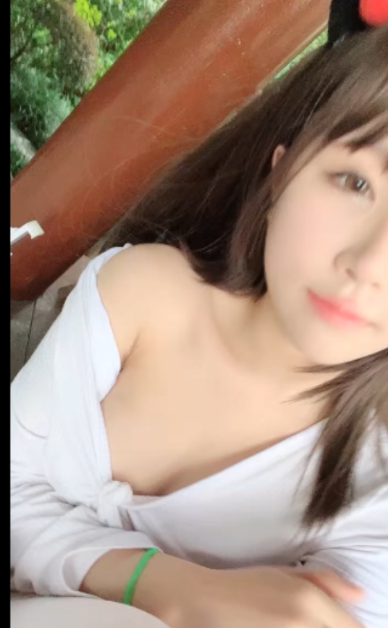 白白白羊（京鱼儿）视频合集：352v147.3g补，百度&ED2K链接