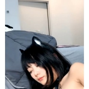 [自行打包]+可爱风情万种的小野猫少妇，黑丝露脸有趣诱惑小葡萄夹很是刺...+[1v+415m][百度盘]