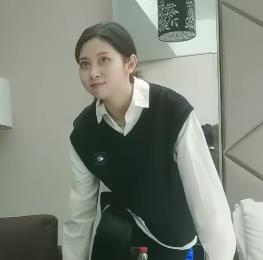 经典自拍利哥T花最新合集1V1.3G，视觉拉满，冲击力十足！